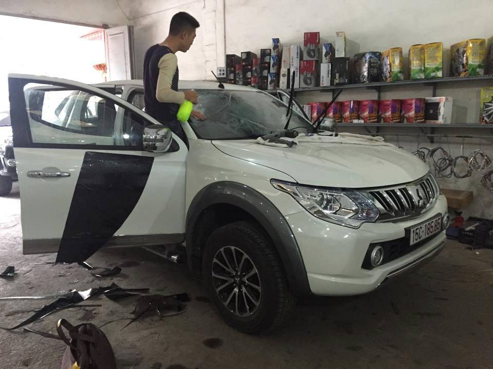 Dan-phim-cach-nhiet-oto-tai-hai-phong1